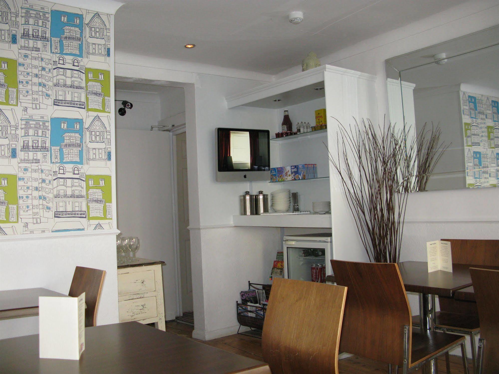 Oyo Lifestyle Hotel Sea Breeze Brighton Luaran gambar