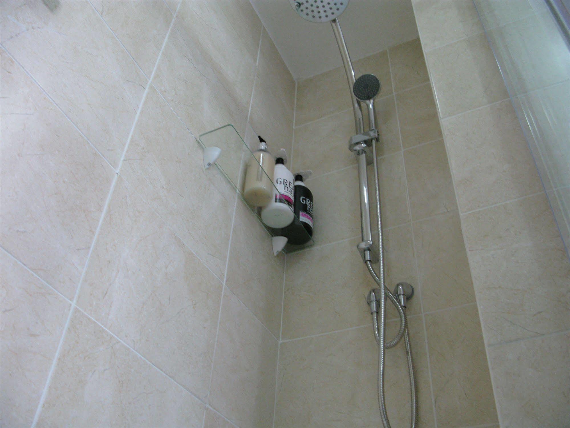Oyo Lifestyle Hotel Sea Breeze Brighton Luaran gambar