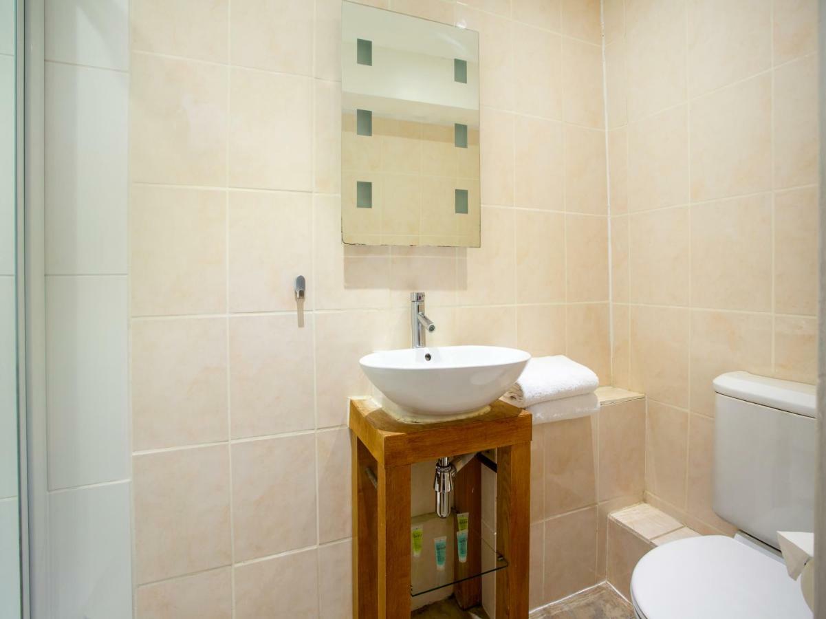 Oyo Lifestyle Hotel Sea Breeze Brighton Luaran gambar